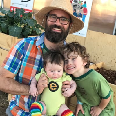 Glenn Pease with kids, Cora & Milo