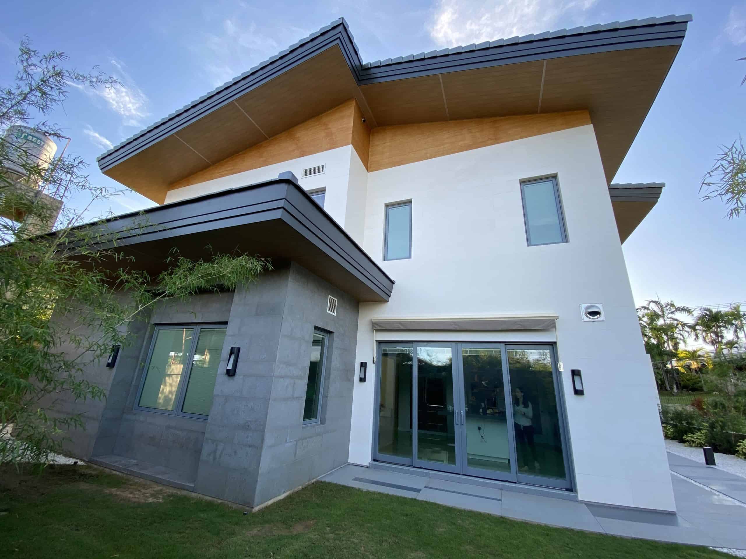LEED Platinum Certified_Yap Project_Cebu, Philippines_Back Facing Home View